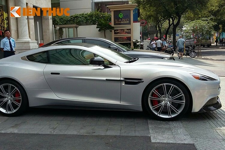 Soi sieu xe 16 ty Aston Martin Vanquish 