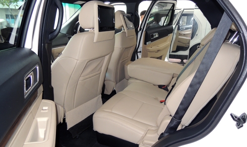 Ford Explorer Limited - SUV 7 chỗ kiểu Mỹ về Việt Nam