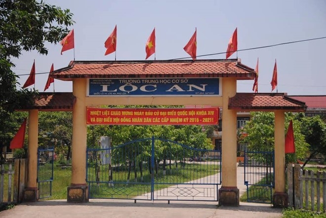 Nu sinh lop 6 nhay lau tu tu de lai 4 la thu tuyet menh hinh anh 1