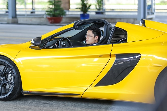 Phan Thành chi tiền tỷ tậu siêu xe McLaren 650S Spider