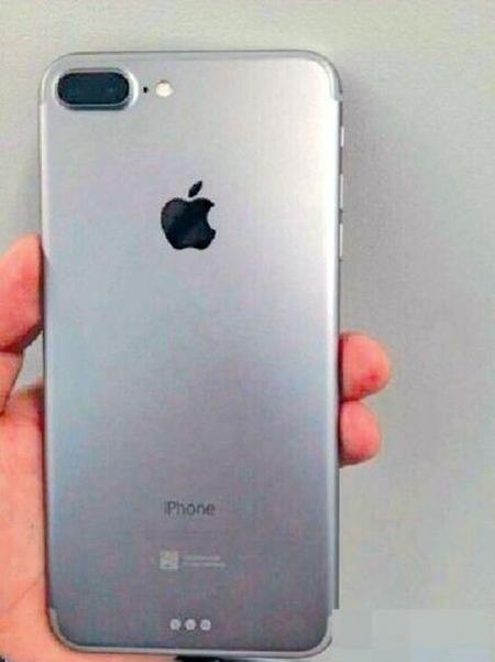 Trung Quoc lam nhai qua nhanh, ra iPhone 7 truoc Apple?