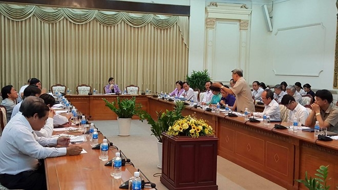 De xuat nha mang nhan tin moi cu tri di bau cu hinh anh 1
