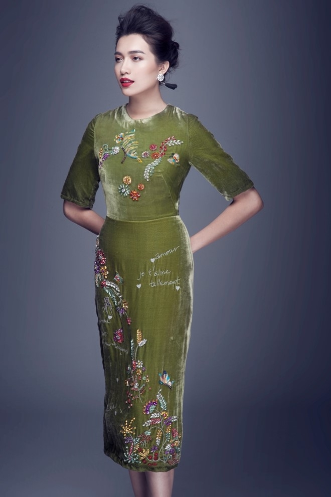 Lệ Hằng kho lưng trần nuột nà