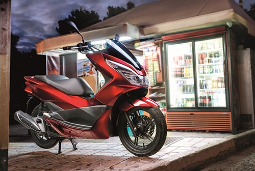 lo-dien-honda-pcx125-doi-2017