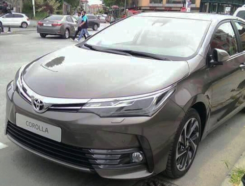 toyota-altis-2017-lan-dau-xuat-hien-tren-pho