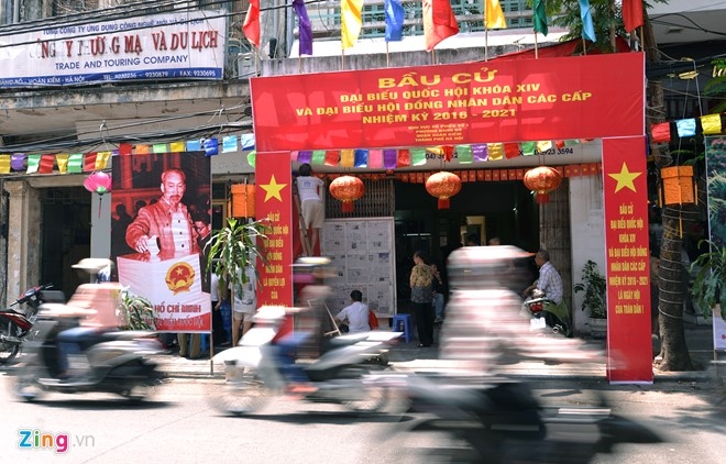 Ha Noi, TP HCM truoc ngay bau cu dai bieu Quoc hoi, HDND hinh anh 2