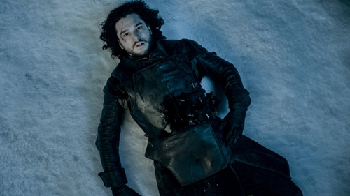 10-canh-bao-luc-va-cuong-buc-gay-soc-trong-game-of-thrones-1