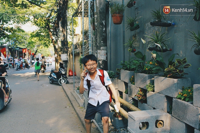 Nhóm sinh viên Hà Nội biến bãi rác dọn 10 năm không sạch thành một vườn hoa - Ảnh 9. Nhóm sinh viên Hà Nội biến bãi rác dọn 10 năm không sạch thành một vườn hoa - Ảnh 9.
