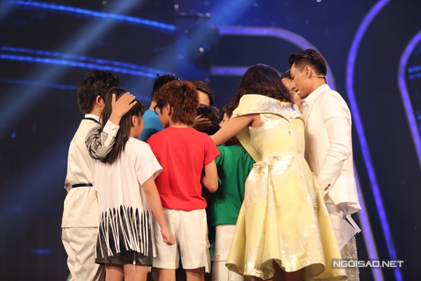 quan-quan-buoc-nhay-hoan-vu-nhi-bi-loai-khoi-idol-kids-11