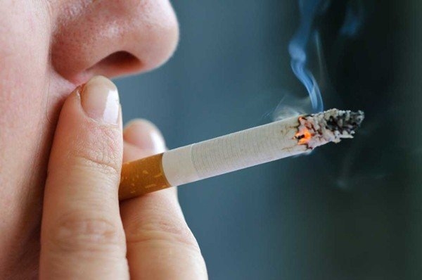 Mỗi ngày, Việt Nam có 100 người tử vong do thuốc lá hình ảnh 1 moi ngay, viet nam co 100 nguoi tu vong do thuoc la hinh anh 1