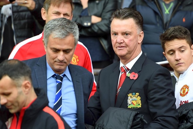 MU sa thai HLV Louis Van Gaal hinh anh 1