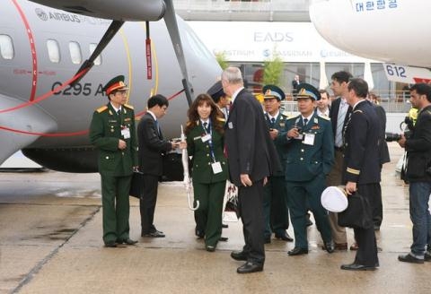  Tín hiệu Việt Nam mua máy bay cảnh báo sớm C-295 AEW&C - Ảnh 2.