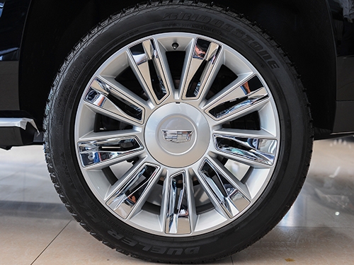 chi-tiet-cadillac-escalade-platinum-2016-tai-ha-noi-11
