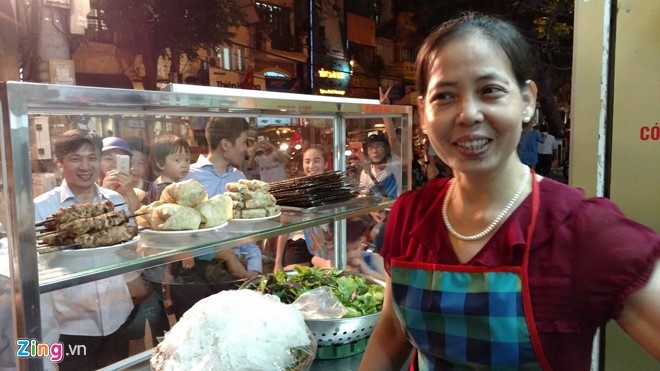 Chu quan bun cha don ong Obama: 'Toi vo cung bat ngo' hinh anh 1
