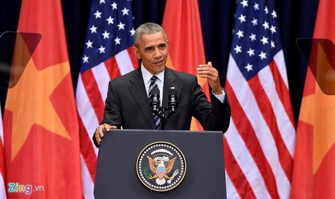 Cong nghe ho tro ong Obama dien thuyet khong can nhin giay hinh anh 1