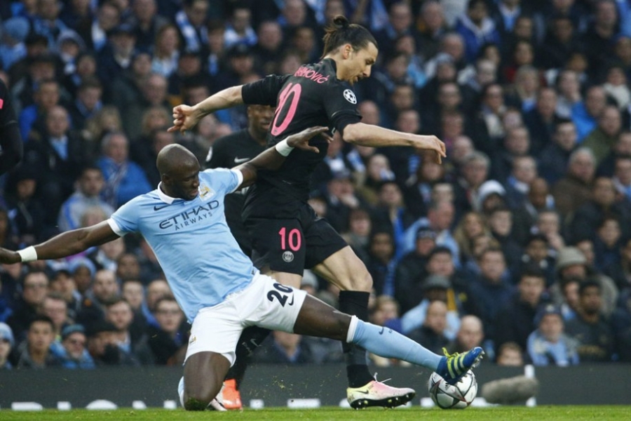 Varane chấn thương là cơ hội cho Mangala và Rami