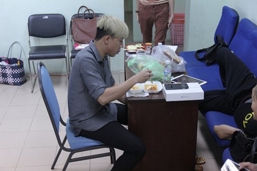 Cái giá cho việc đắt show và kiếm tiền bạc tỉ của Trấn Thành - 11