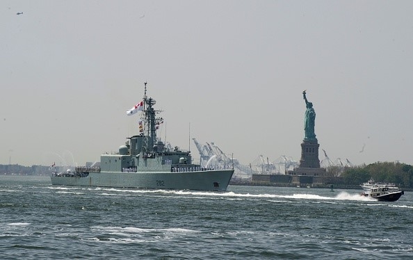 Chien ham My quy tu tai Tuan le Ham doi New York hinh anh 6