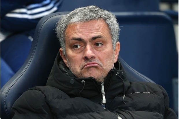 Mourinho tu choi 5 doi bong de den MU hinh anh 1