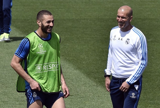 Benzema vắng mặt cùng tuyển Pháp vì vụ clip sex là điều đáng tiếc tại Euro 2016
