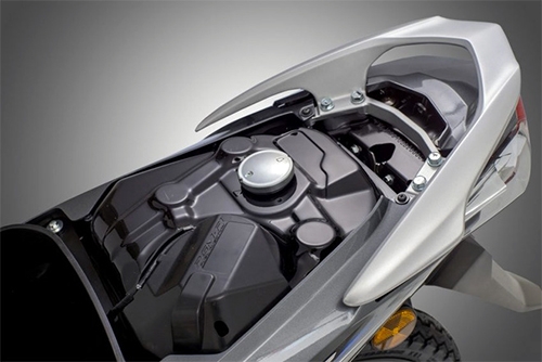 chi-tiet-honda-future-fi-2016-7