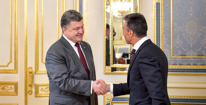 Cựu Tổng thư ký NATO làm cố vấn tổng thống Ukraine