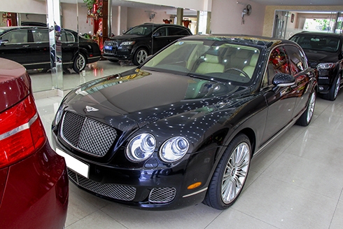 bentley-continental-flying-spur-luot-gia-3-9-ty-dong-tai-viet-nam