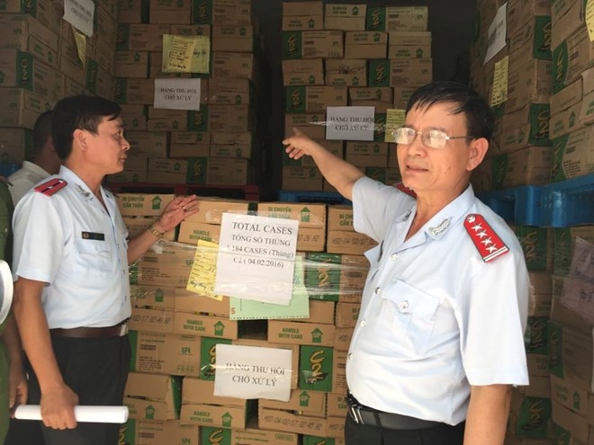 Vu C2, Rong Do nhiem chi: URC bi phat 5,8 ty dong hinh anh 1