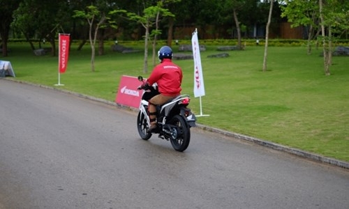 Honda Winner 150: ‘Thanh niên’ nghiêm túc - ảnh 9