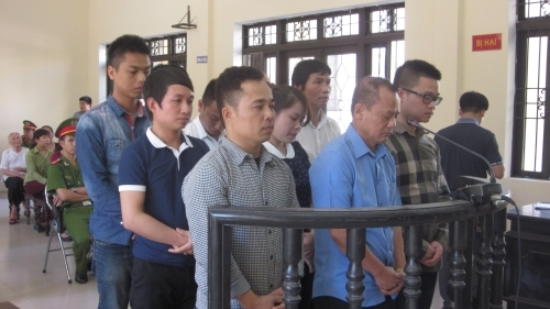 Minh 'sâm' 'trùm buôn gỗ' khét tiếng đất quan họ lĩnh án 24 tháng tù - Ảnh 2