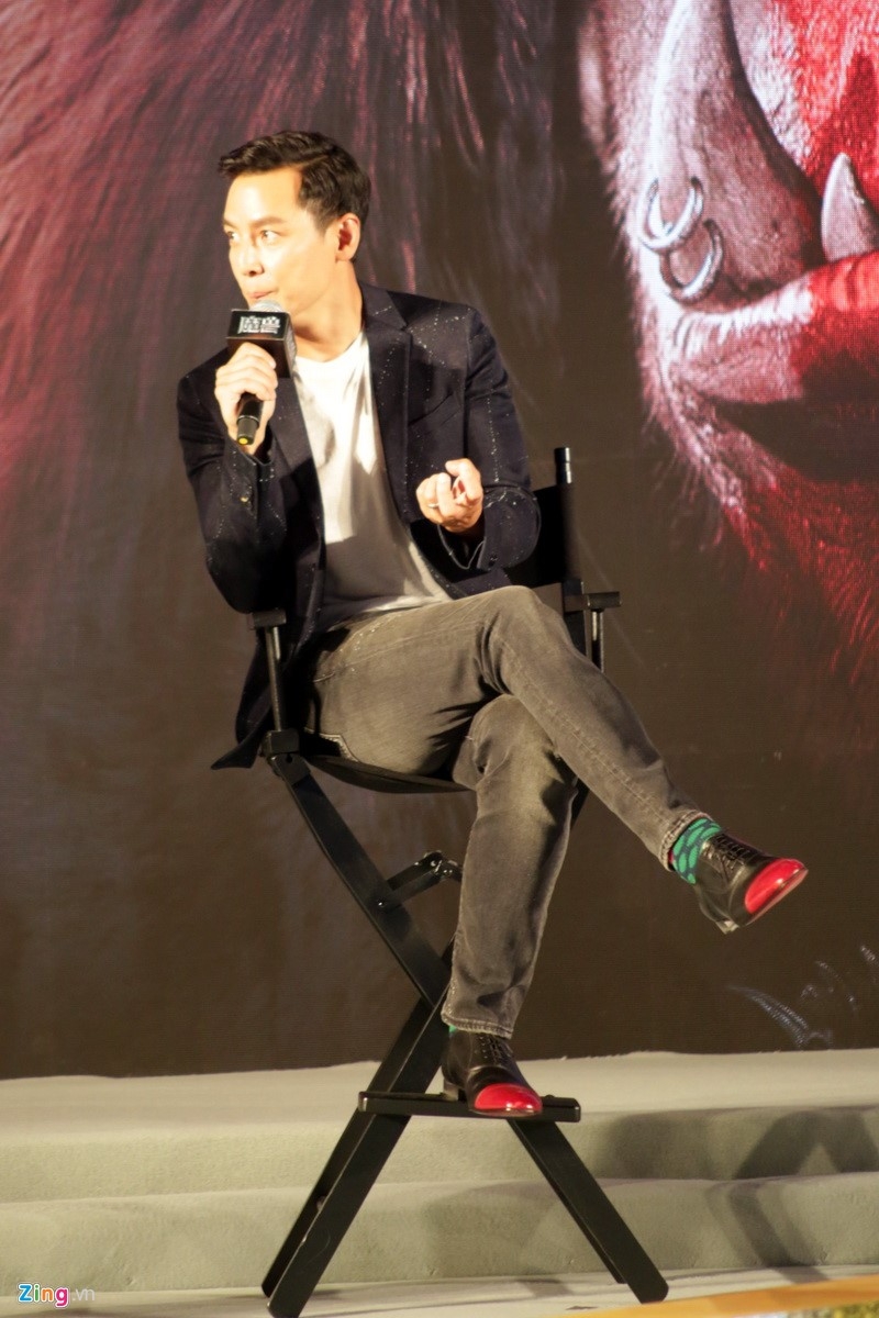Ngo Ngan To: ‘Ba xa co vu toi tham gia bom tan Warcraft’ hinh anh 4