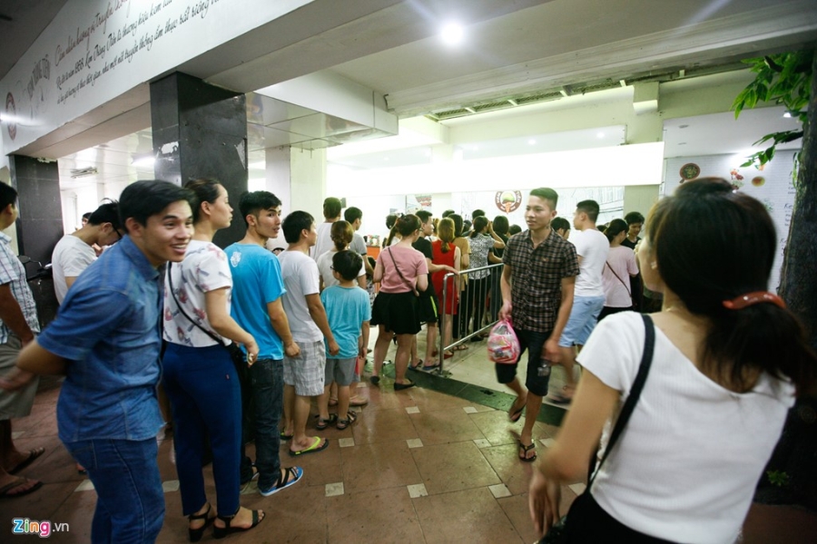 Nguoi dan danh vat voi nang nong 39 do C hinh anh 7