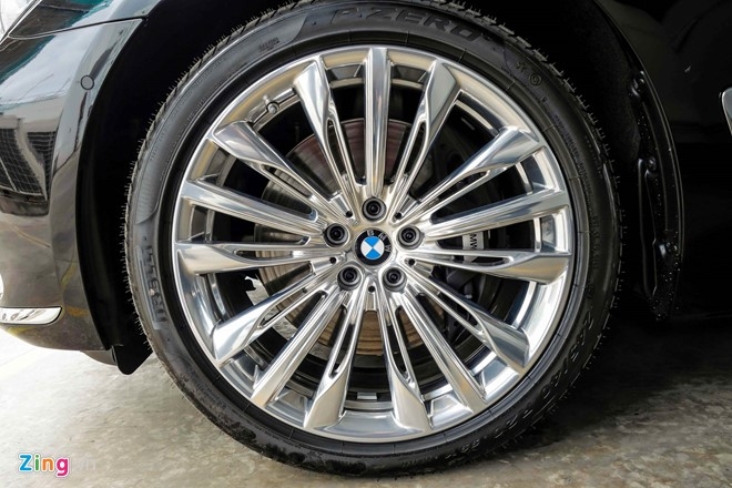 Chi tiet BMW 750Li den pha laser gan 6,5 ty o Sai Gon hinh anh 7