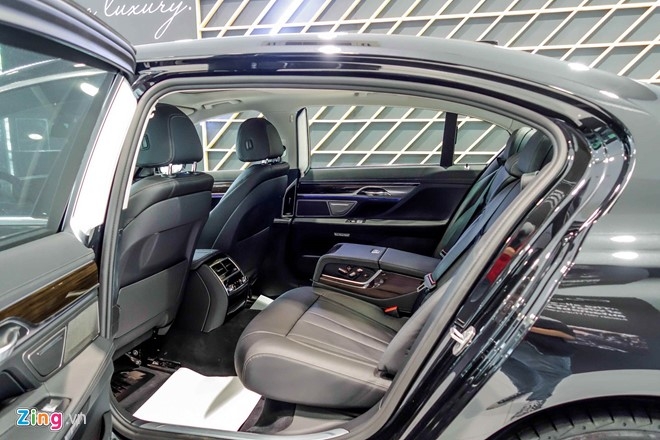 Chi tiet BMW 750Li den pha laser gan 6,5 ty o Sai Gon hinh anh 12