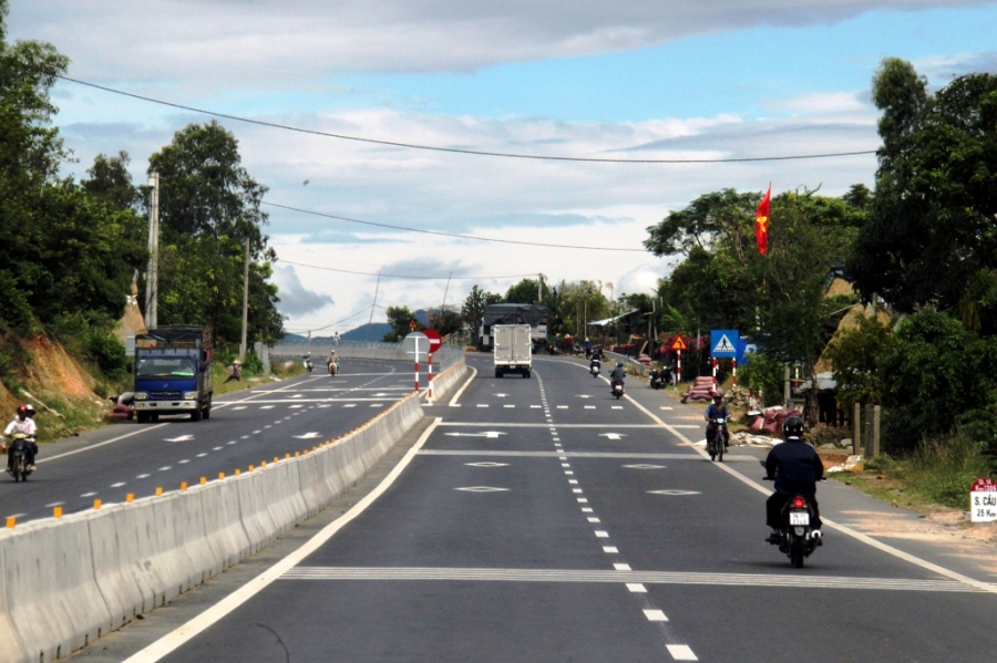  Quốc lộ 1 đoạn qua Phú Yên có tổng mức đầu tư lập tăng không đúng trên 430 tỷ đồng. 