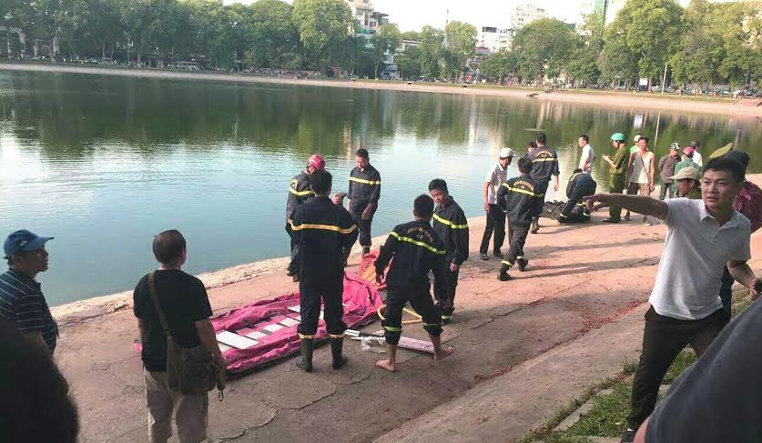 nắng nóng 40 độ, nam thanh niên, nhảy hồ, tử vong, hồ Thiền Quang, hà nội