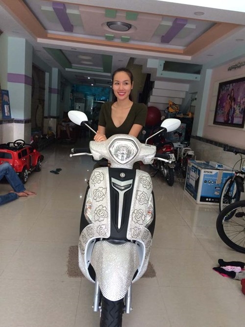 Chiếc xe máy đặc biệt được mua giá 20.000 USD - ảnh 1