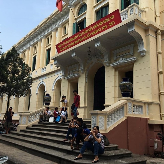 Cong an vao cuoc vu nhan vien y te nhan phong bi hinh anh 1