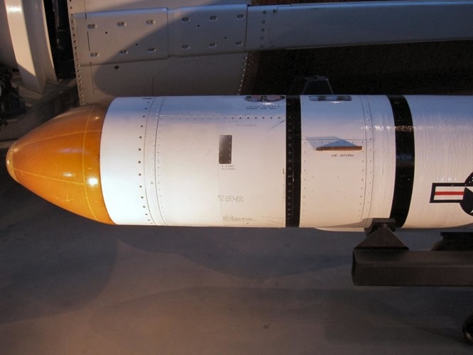 Ghe so ten lua diet ve tinh cua tiem kich F-15 My-Hinh-8