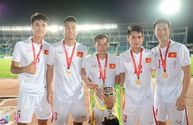Tuan Anh, Xuan Truong khong nang cup vo dich cung tuyen VN hinh anh 5
