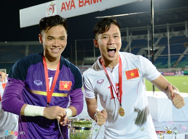 Tuan Anh, Xuan Truong khong nang cup vo dich cung tuyen VN hinh anh 7