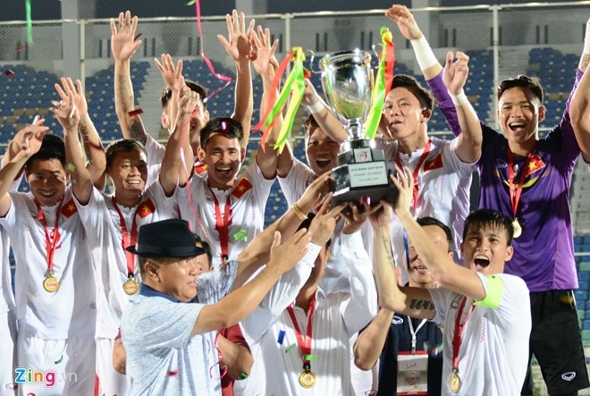 Tuan Anh, Xuan Truong khong nang cup vo dich cung tuyen VN hinh anh 8
