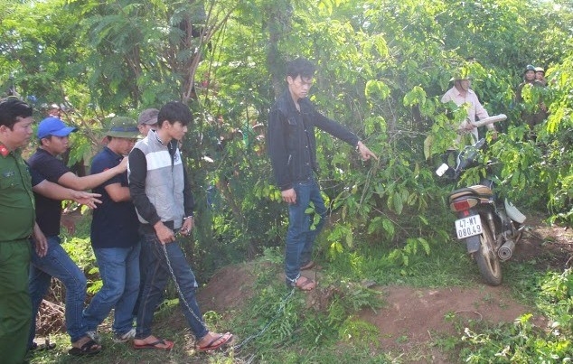 Ke hai doi nu sinh lop 7 sa luoi hinh anh 1