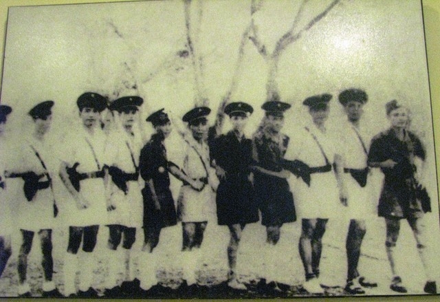 Nhung trang phuc cua luc luong cong an tu nam 1945 den nay hinh anh 2