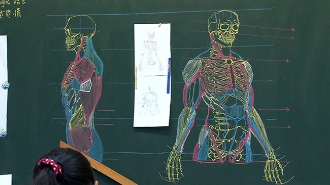 Thầy giáo soái ca đã đẹp trai lại còn vẽ đẹp nhất thế giới - Ảnh 6.