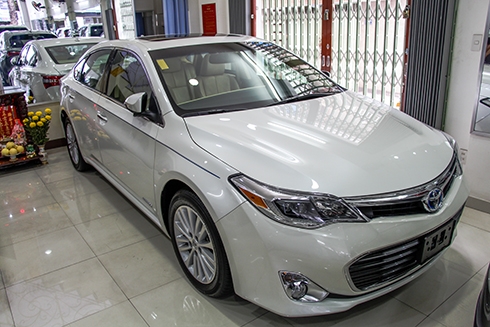 xe-nhap-toyota-avalon-hybrid-2014-gia-2-2-ty-dong