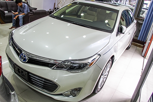 toyota-avalon-hybrid-hang-luot-1