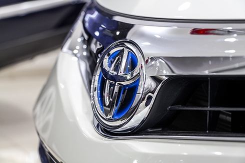 toyota-avalon-hybrid-hang-luot-2