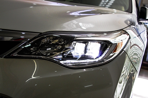 toyota-avalon-hybrid-hang-luot-4