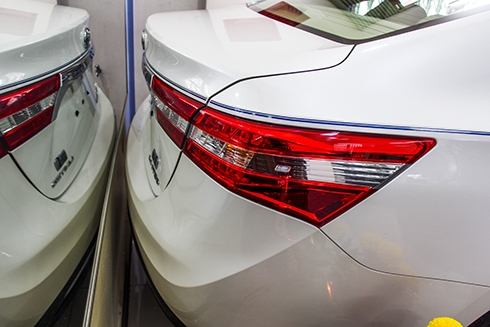 toyota-avalon-hybrid-hang-luot-5